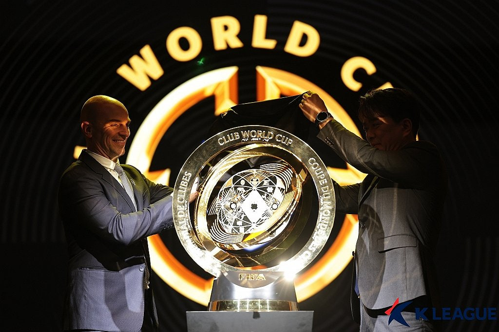 世俱杯直播怎么看：2025新版赛制+中文解说观看指南